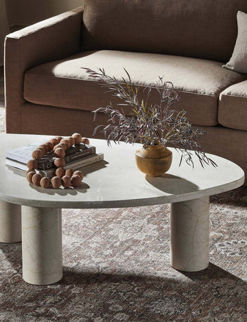 #color::cream-marble #size::small #size::large