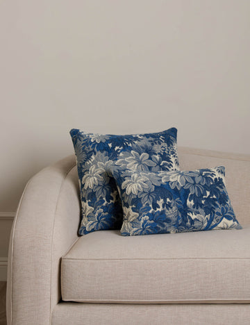 #color::blue-shadow #style::square #size::lumbar