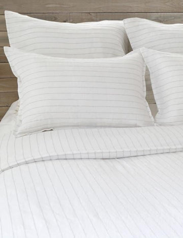 #color::white-and-ocean #size::euro #size::king #size::standard