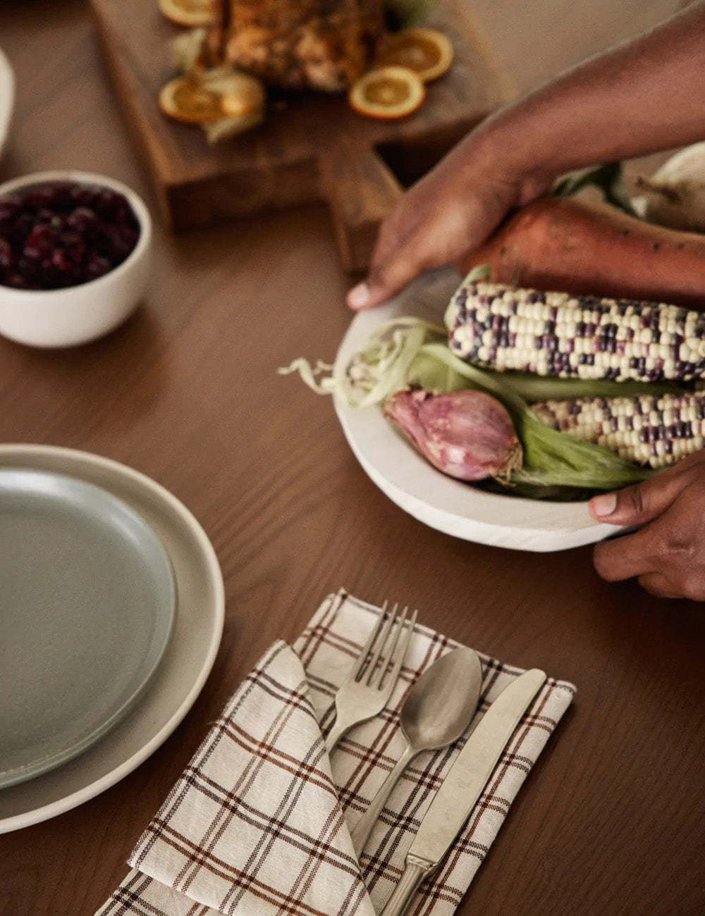 A Lesson in Setting The Your Dinner Table for Fall