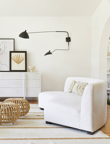 #color::ivory-linen #configuration::left-facing