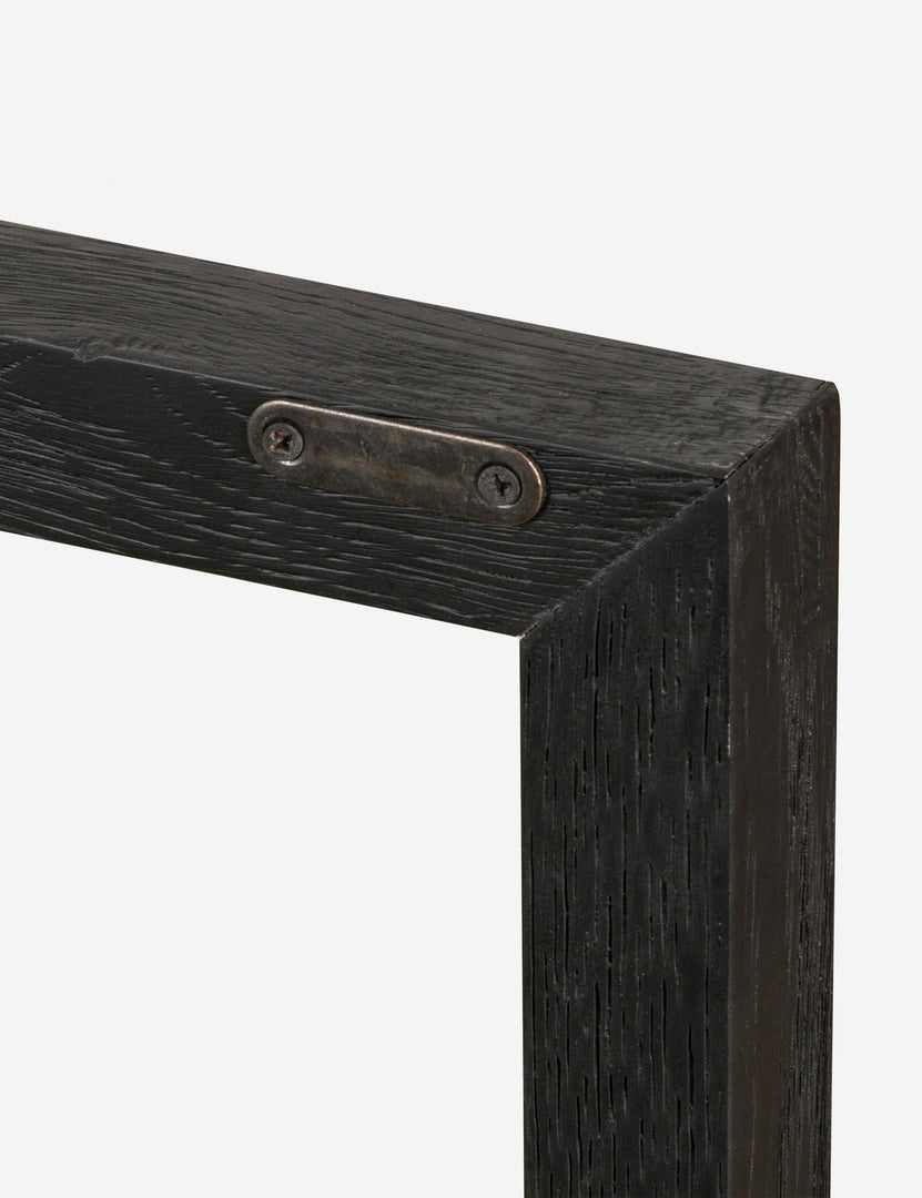 #color::black #size::79-w