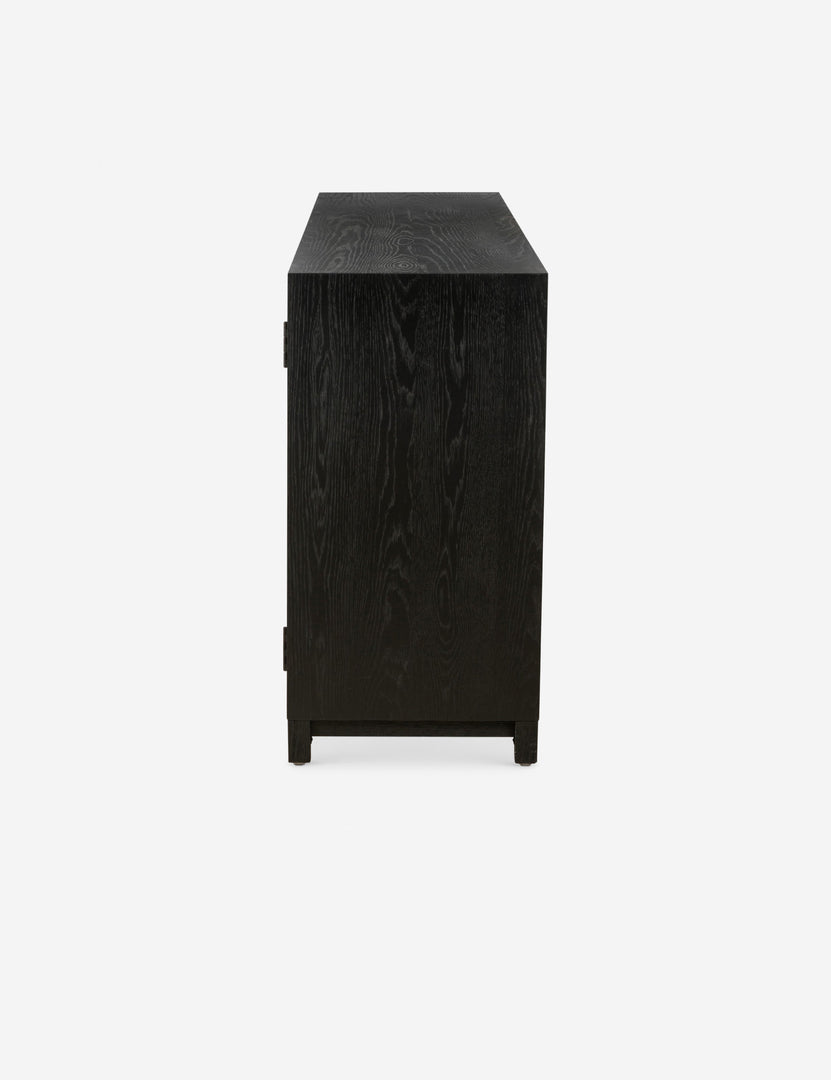 #color::black #size::79-w