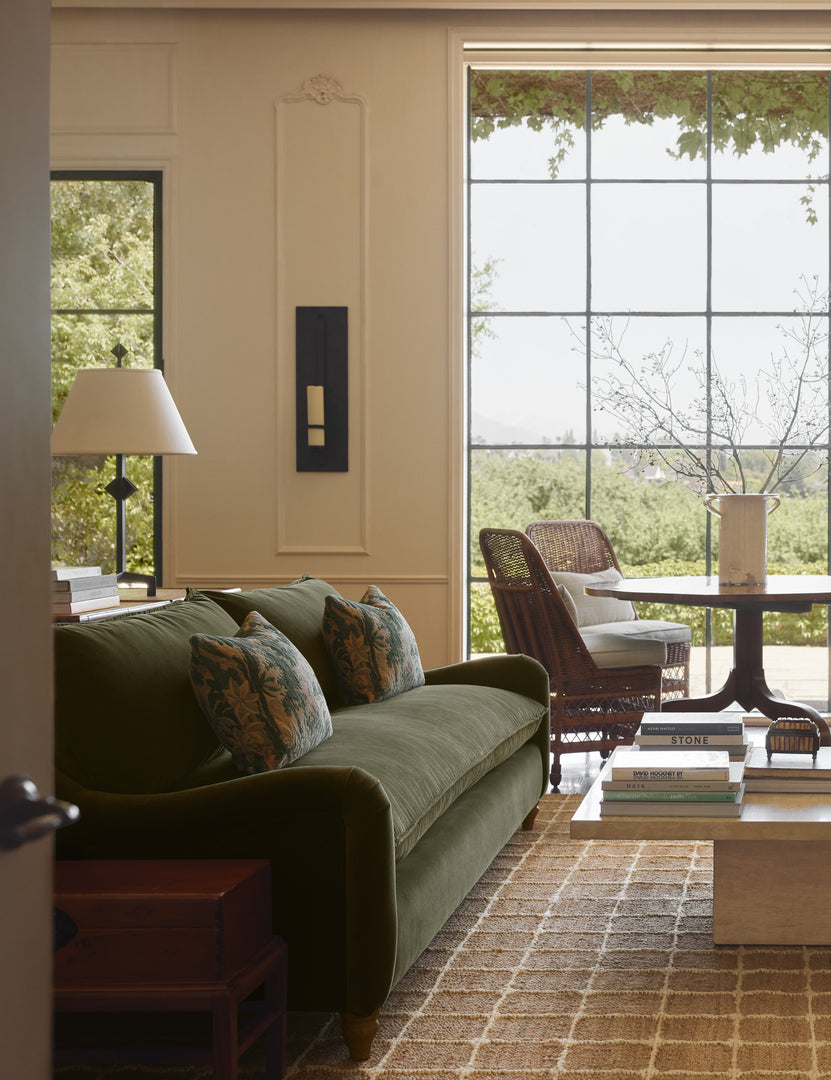 #color::jade #style::lumbar #fill type::with-insert