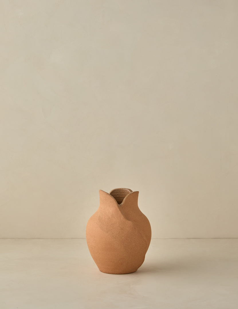 #size::small #color::buff