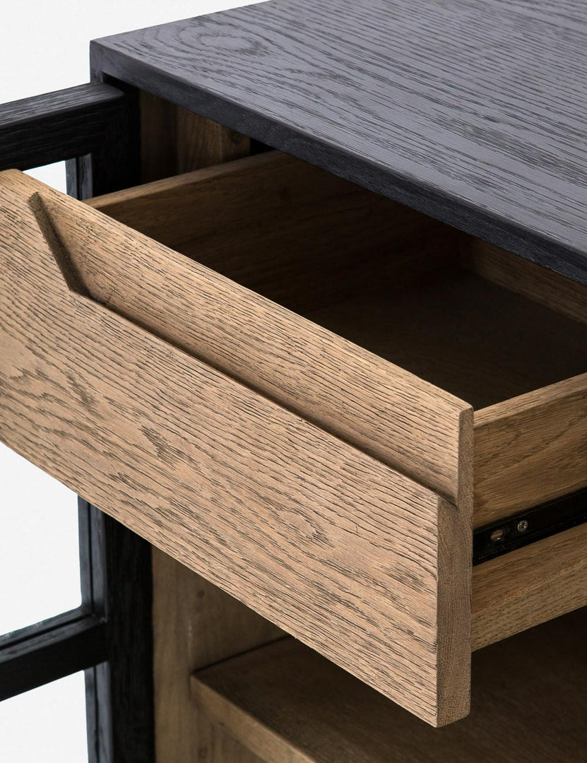 #color::black #size::59-w