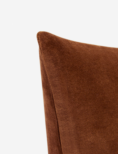 #color:chestnut #style::lumbar #style::square