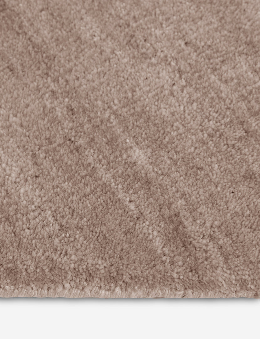 #color::sand-dune #size::6--x-9- #size::8--x-10- #size::9--x-12- #size::10--x-14- #size::12--x-15- #size::6--round #size::8--round