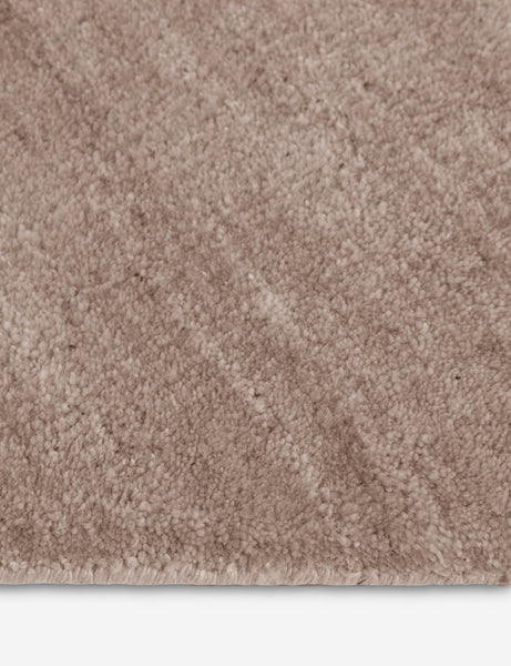 #color::sand-dune #size::6--x-9- #size::8--x-10- #size::9--x-12- #size::10--x-14- #size::12--x-15- #size::6--round #size::8--round