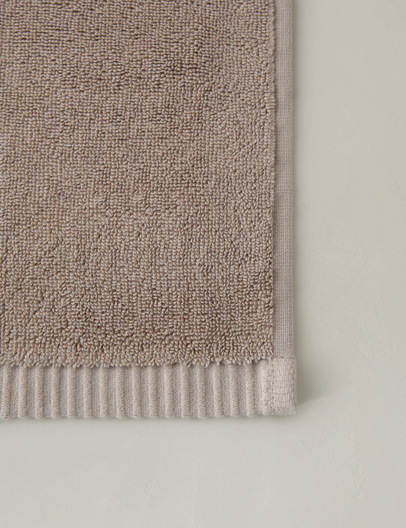 #color::taupe #style::bath-sheet #style::bath-towel #style::hand-towel #style::washcloth #style::towel-set