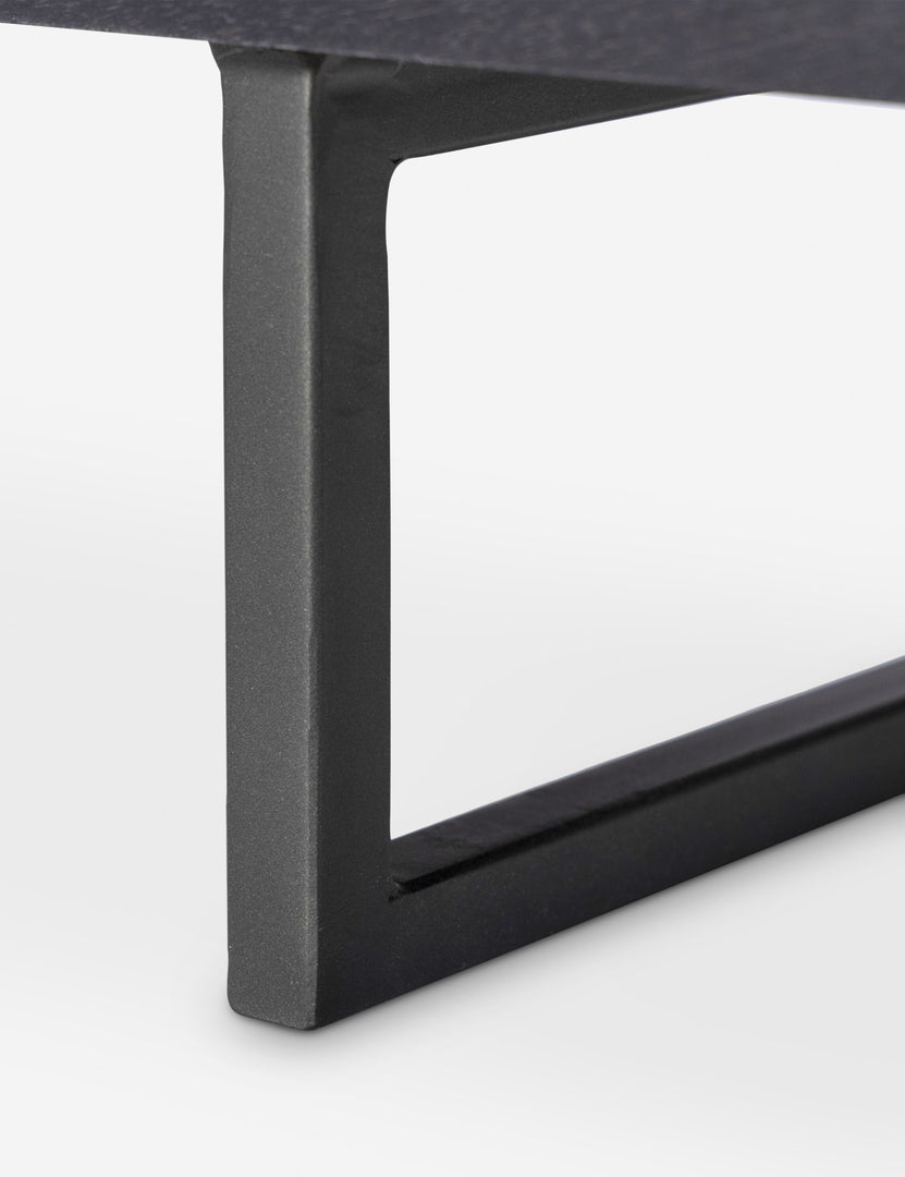 #color::black-and-black