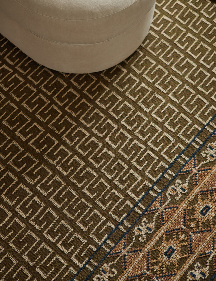 #color::ochre #size::2--x-3- #size::2-6--x-8--runner #size::3--x-5- #size::4--x-6- #size::5--x-8- #size::6--x-9- #size::8--x-10- #size::9--x-12- #size::10--x-14- #size::12--x-15- | Close up of the Manca traditional geometric motif hand-knotted wool rug.