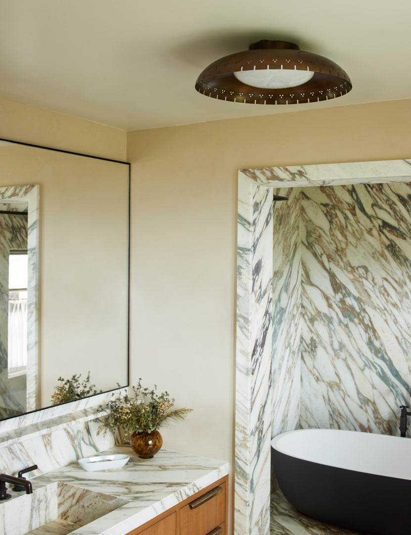 #color::burnished-brass #size::18-dia