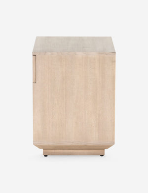 Moneo Nightstand