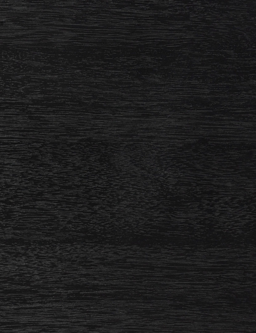 #color::black #size::118-w