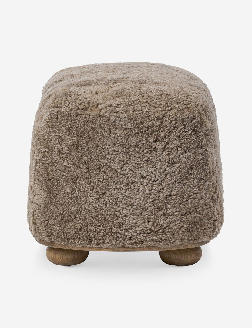 #color::taupe-shearling