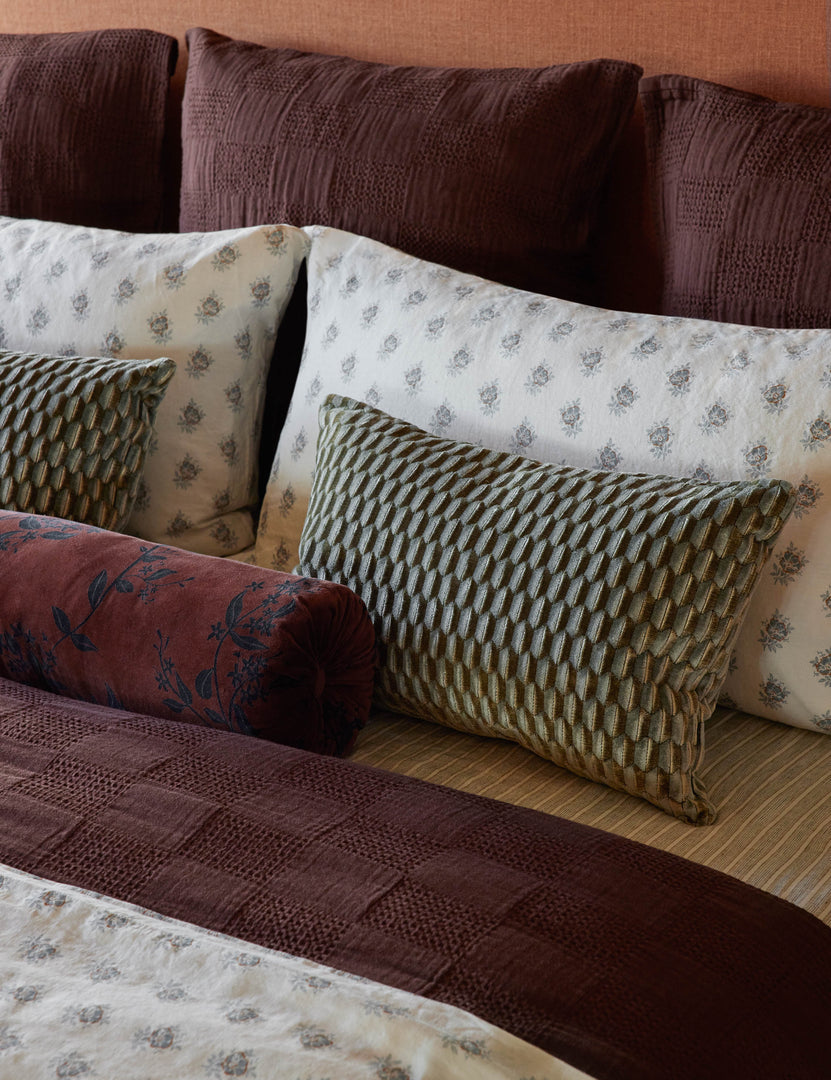 #color::ivory-and-denim #size::standard #size::king