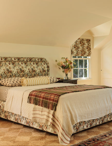 #color::blush #size::king #size::queen #size::twin