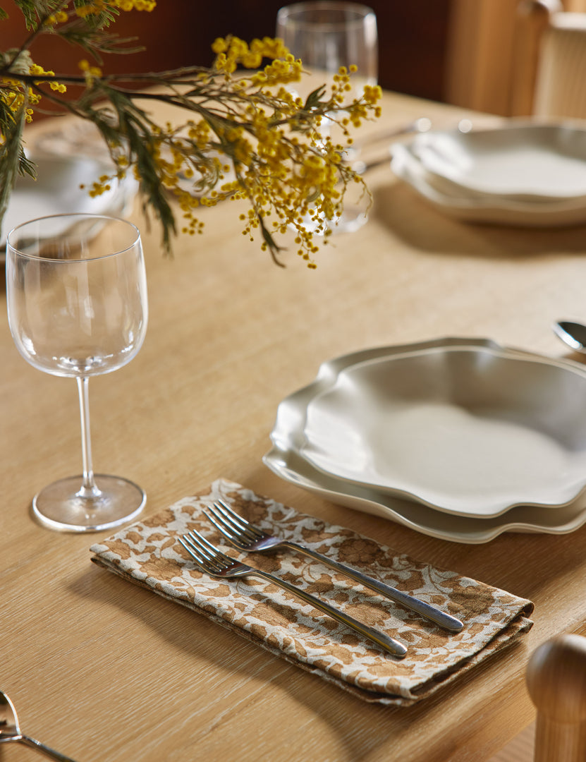 #style::napkin--set-of-4 #color::ivory-and-rust