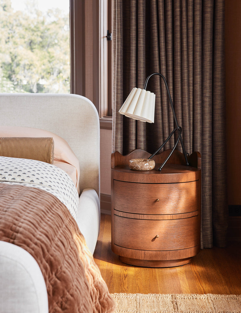 #color::vintage-brown