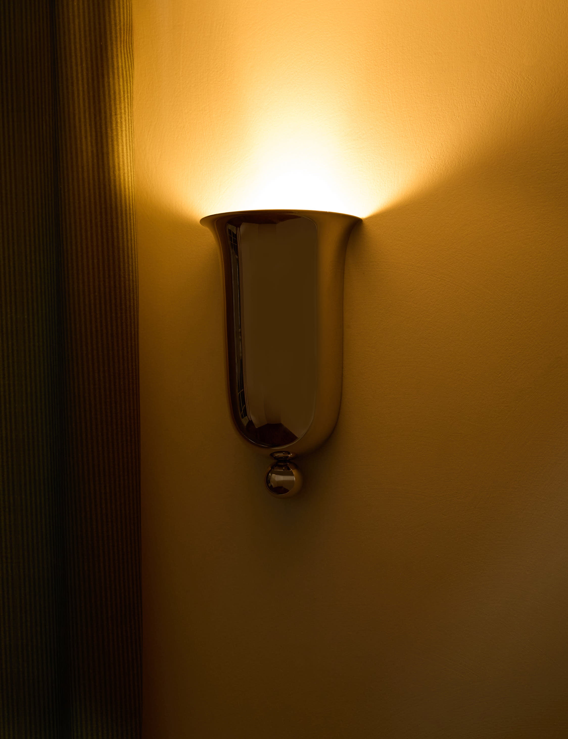 #color::polished-nickel