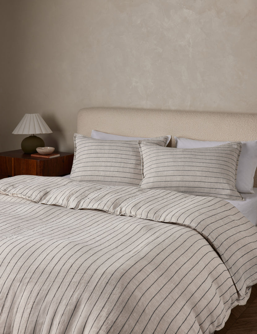 #color::flax-and-midnight #size::king #size::queen