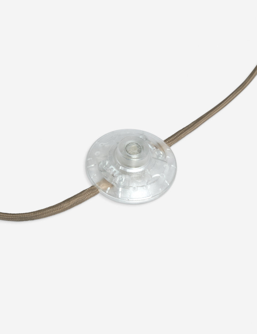 #color::cream-and-antique-brass