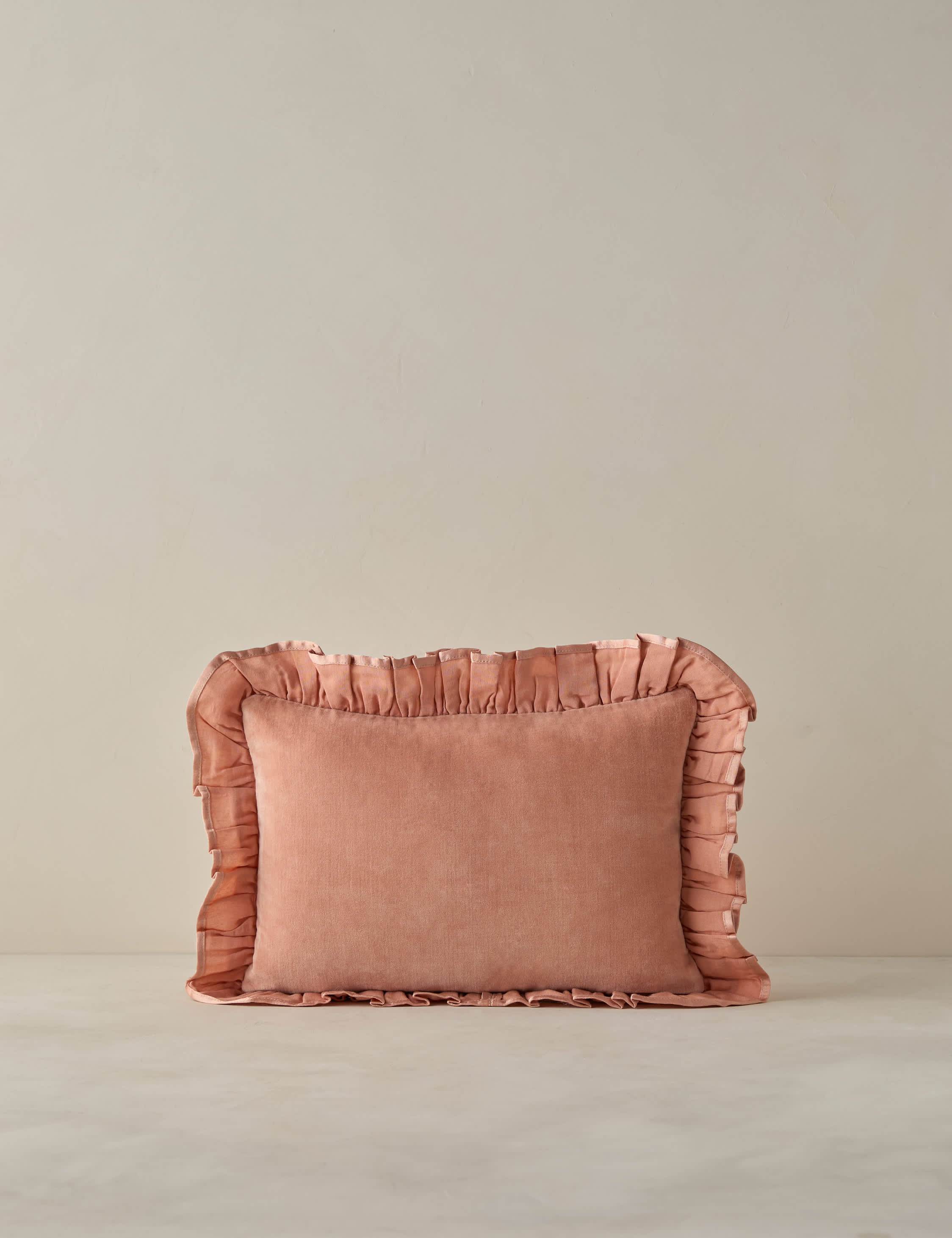 #color::blush #style::mini-lumbar