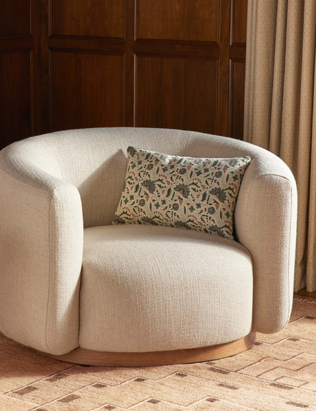 #color::blue #size::lumbar