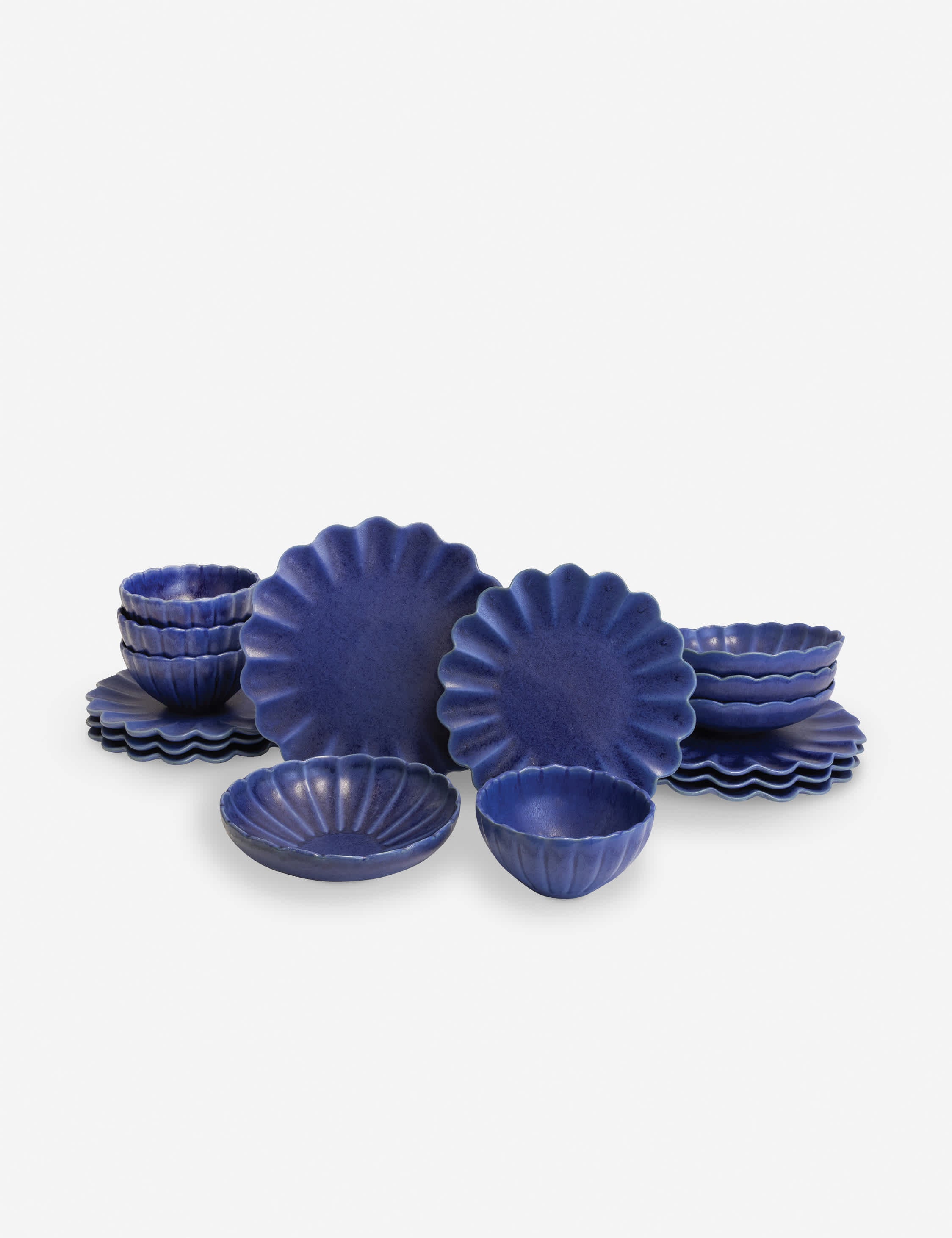 #color::blue #style::cereal-bowls--set-of-4 #style::salad-plates--set-of-4 #style::dinner-plates--set-of-4 #style::pasta-bowls--set-of-4 #style::16-piece-set