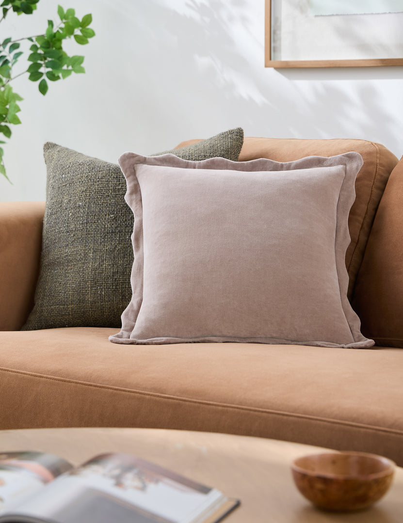 #color::mauve #size::18--x-18- #size::20--x-20- #size::22--x-22- #insert::down #insert::polyester