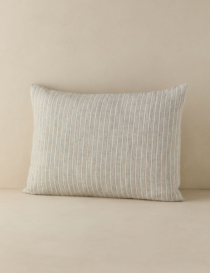 #color::black-and-natural #size::standard #size::king 