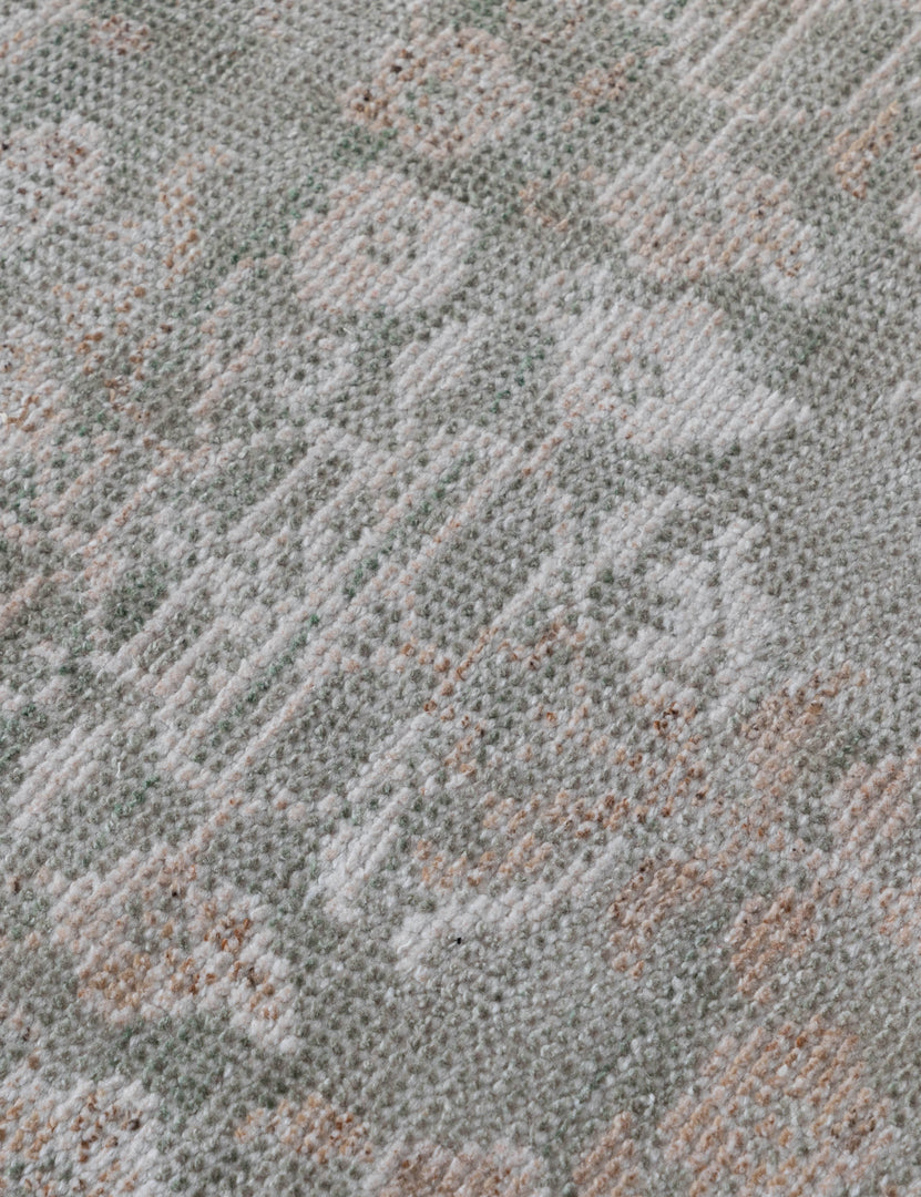 #color::green #size::2--x-3- #size::2-6--x-8--runner #size::3--x-5- #size::5--x-8- #size::7-9--x-9-9- #size::8-9--x-11-9-