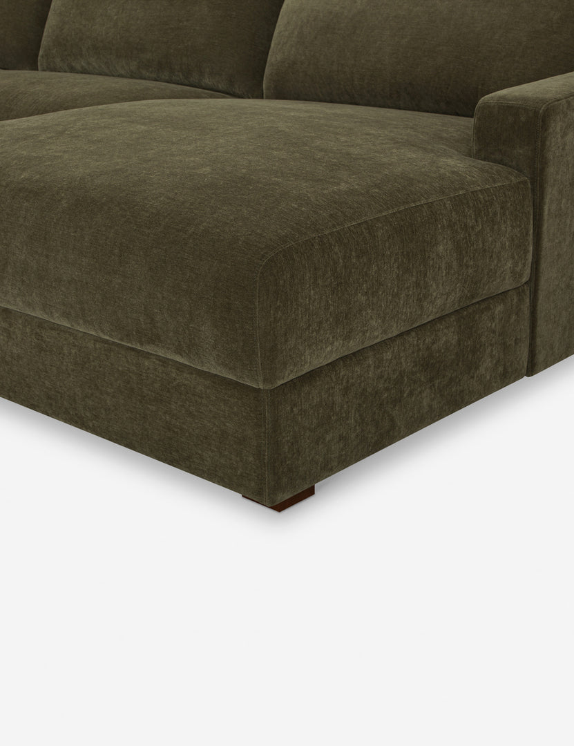 #color::green #configuration::right-facing