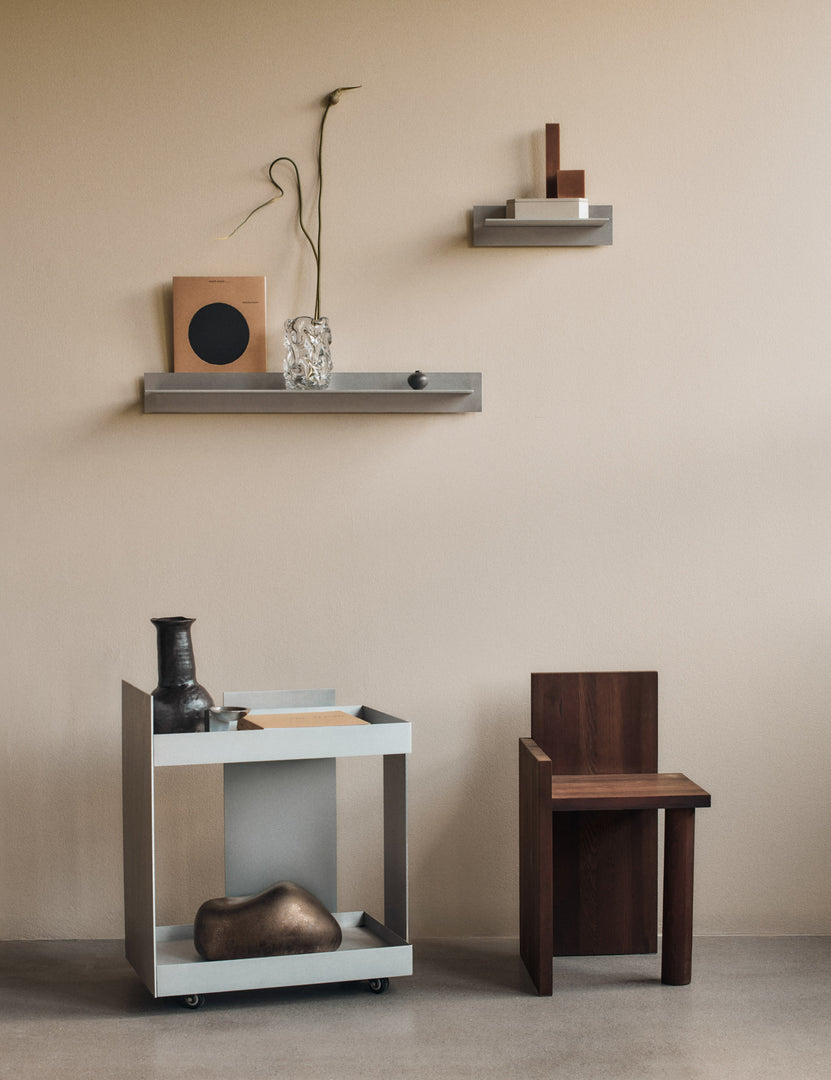 #color::aluminum #size::small #size::large