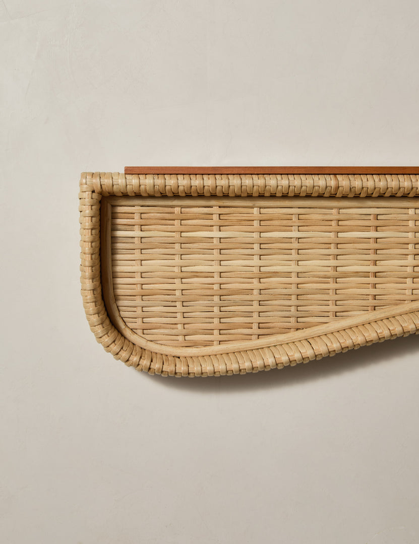 #color::natural #size::small