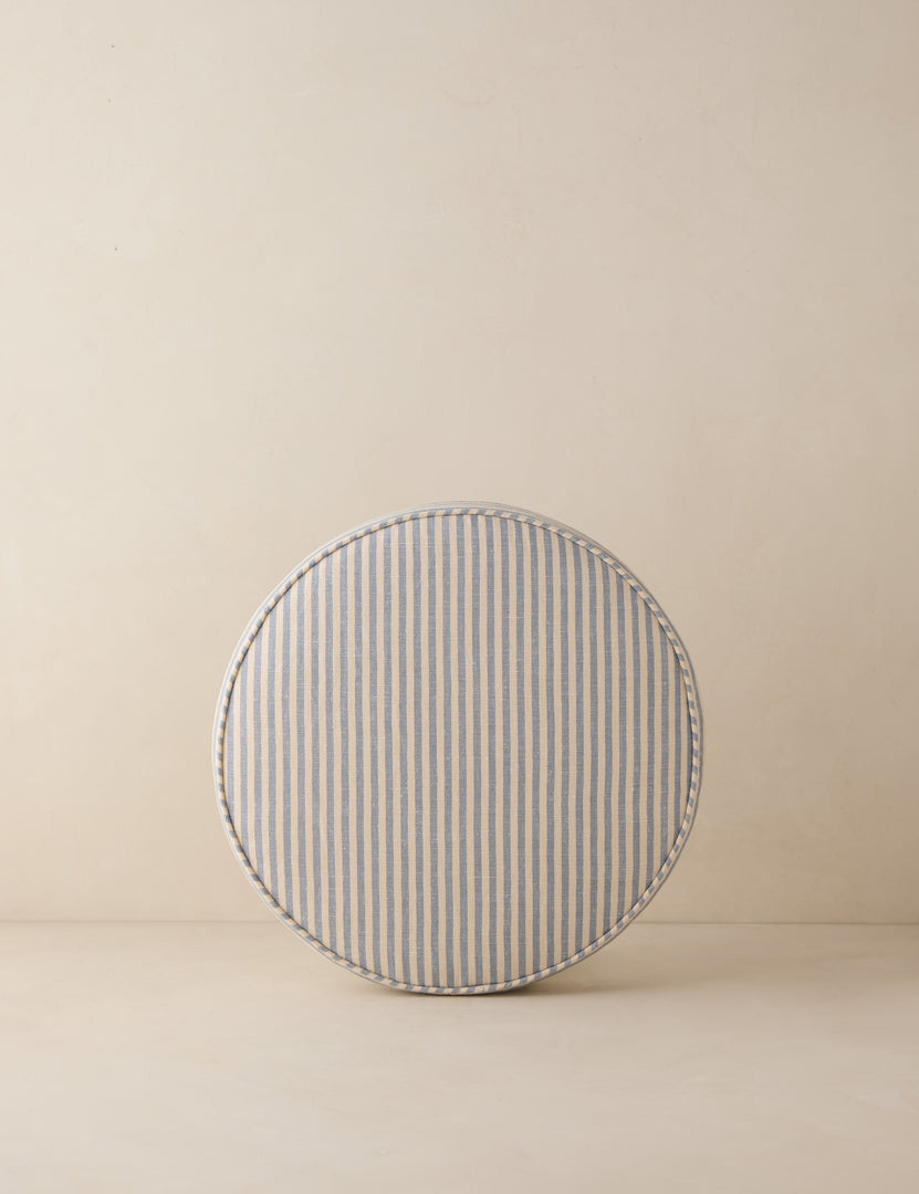 #color::blue #style::disc