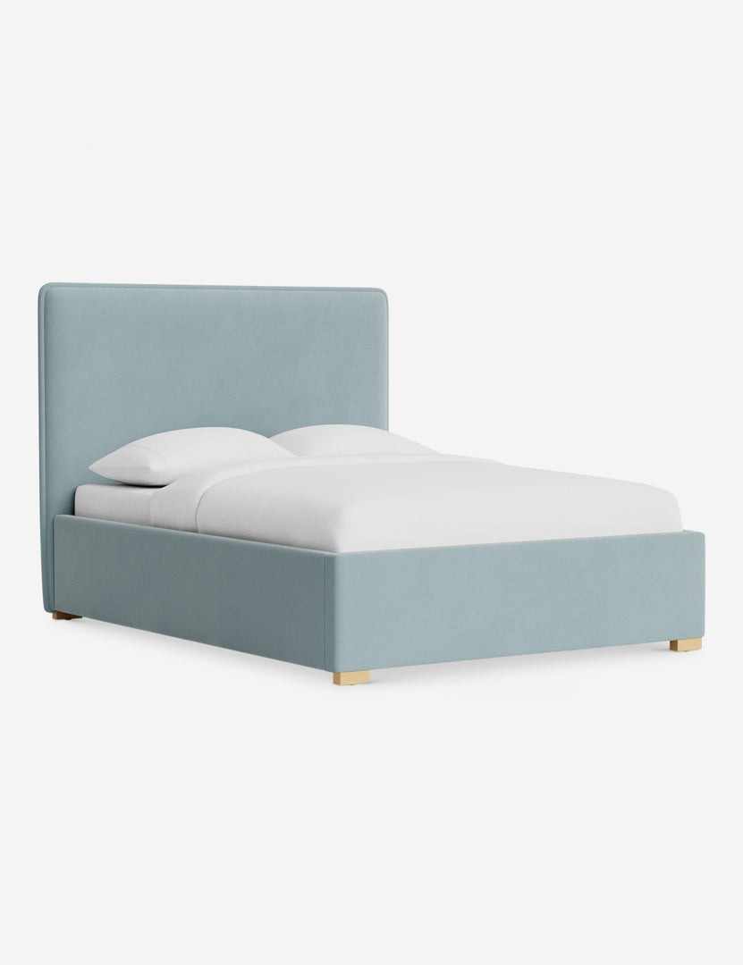 #color::sky-blue-classic-velvet #size::full