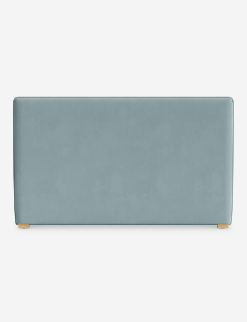 #color::sky-blue-classic-velvet #size::king