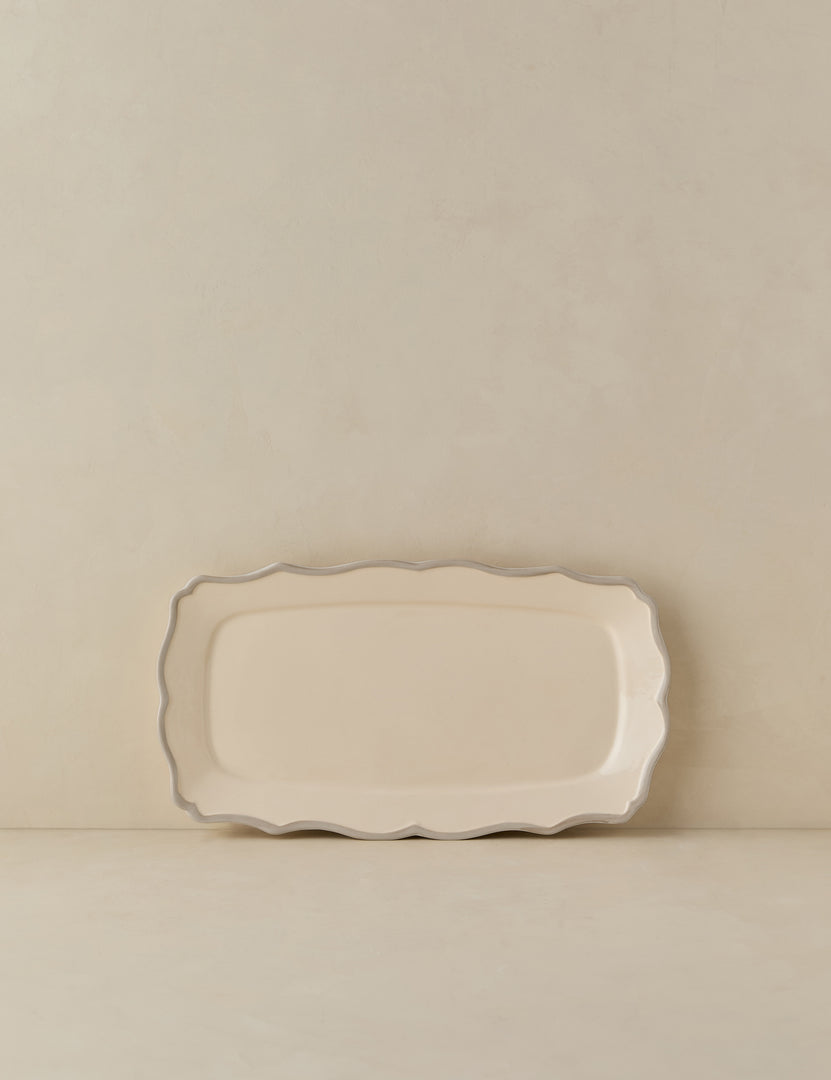 #color:silvia-in-gray #style::rectangular-tray