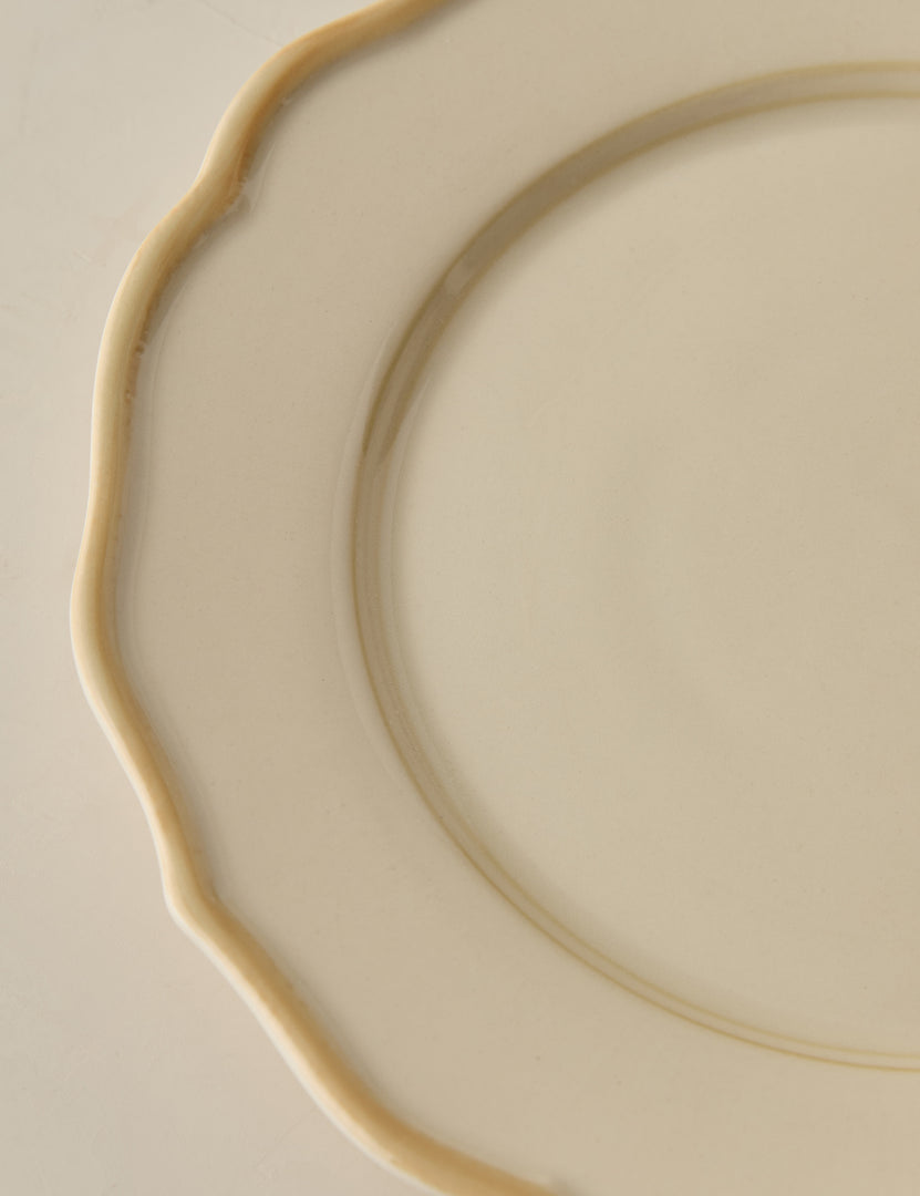 #color::colette-in-beige #style::dinner-plates--set-of-4