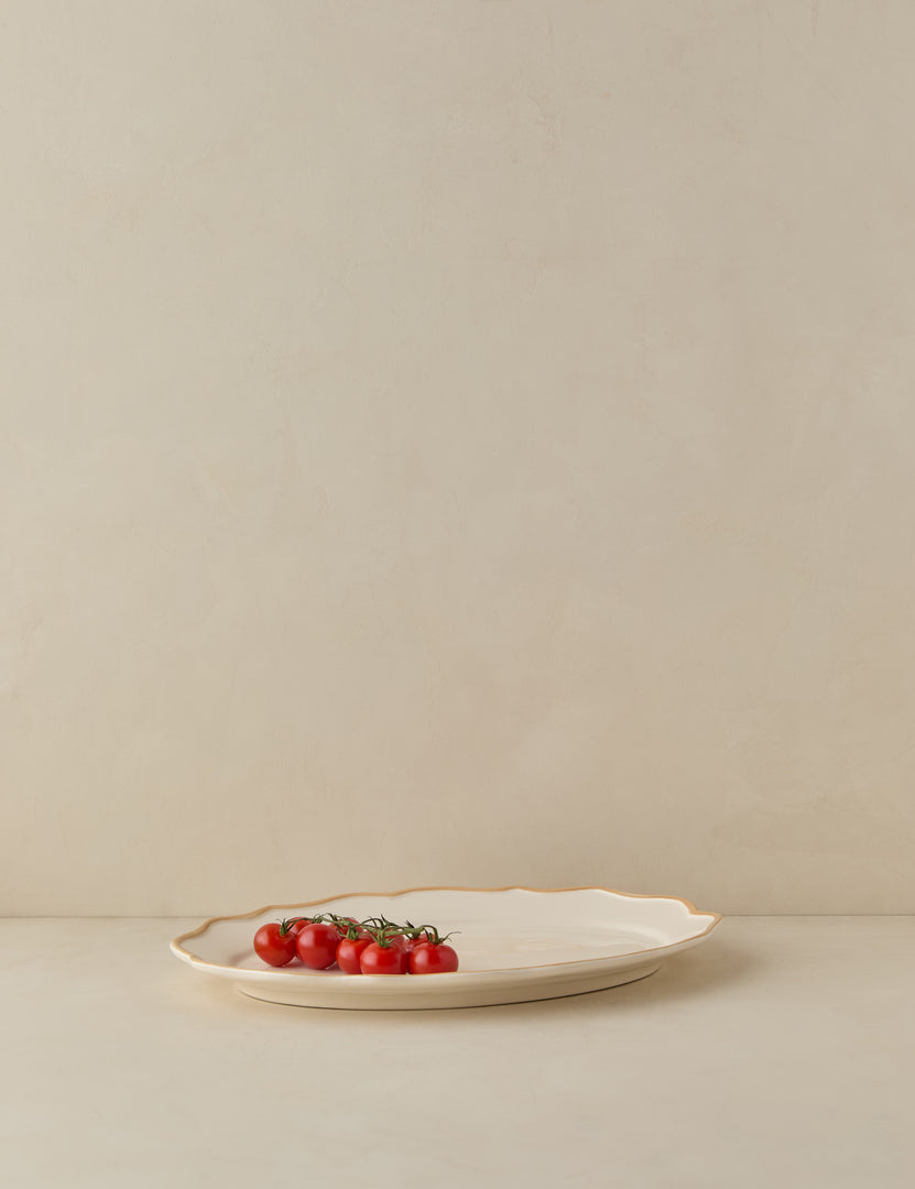 #color::colette-in-beige #style::oval-platter