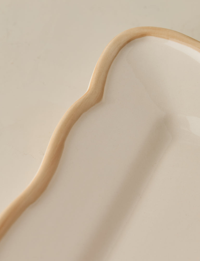 #color::colette-in-beige #style::rectangular-platter