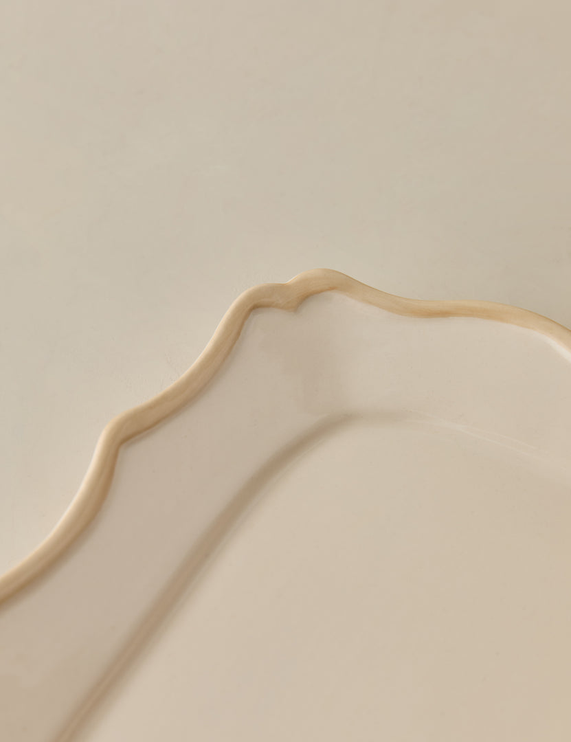 #color::colette-in-beige #style::rectangular-tray