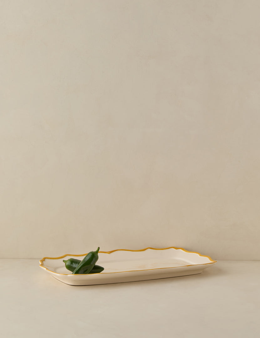 #color::giovanna-in-yellow #style::rectangular-tray