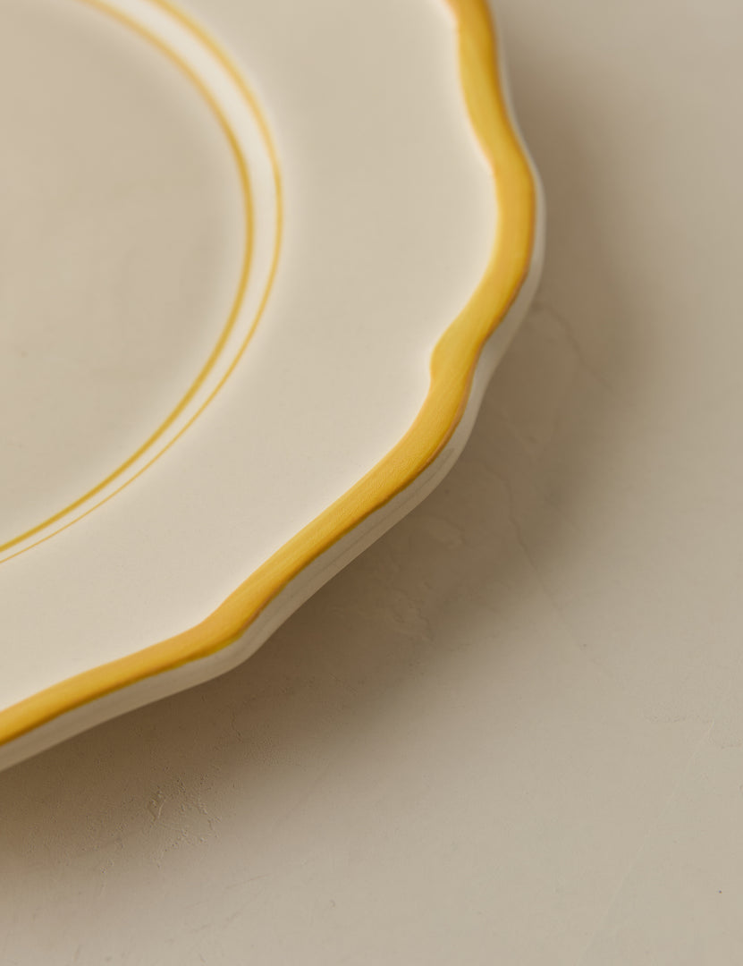 #color::giovanna-in-yellow #style::salad-plates--set-of-4