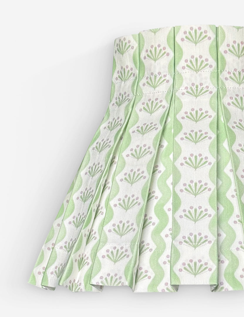 #color::green #size::small #size::large