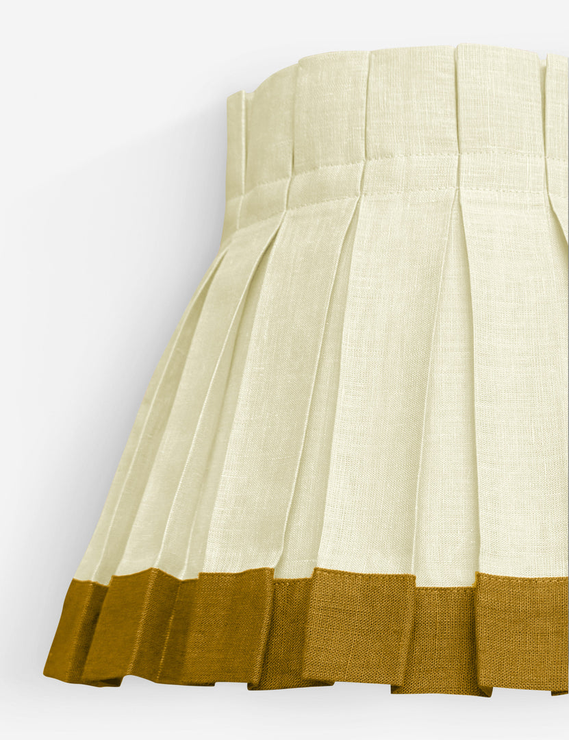 #color::ivory-and-mustard #size::small #size::large