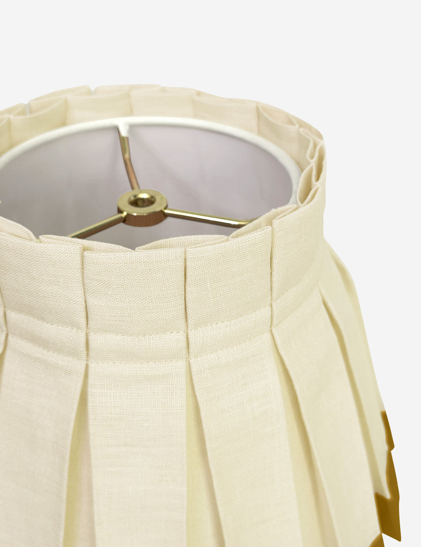 #color::ivory-and-mustard #size::small #size::large