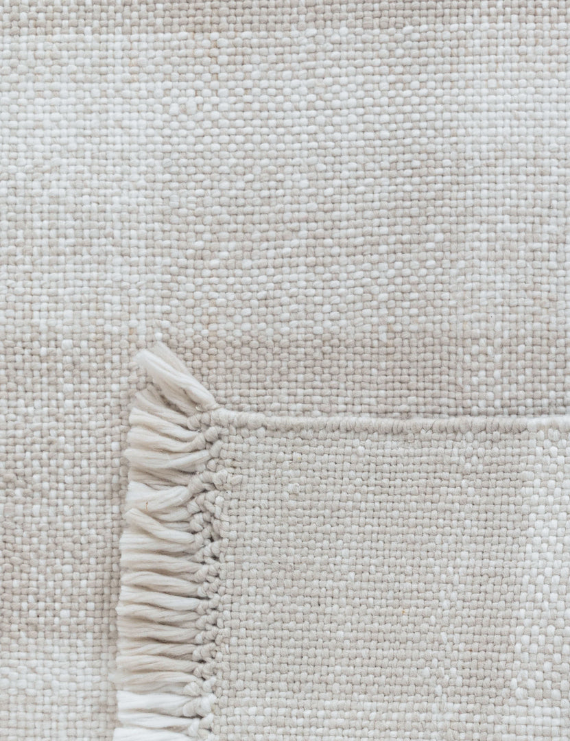 #color::neutral #size::2--x-3- #size::2-3--x-8--runner #size::3--x-5- #size::5--x-7-6- #size::7-6--x-9-6- #size::8-9--x-11-9-